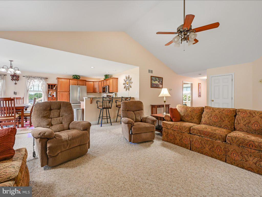621 Hamaker Road Manheim, PA 17545 - Photo 6 of 30