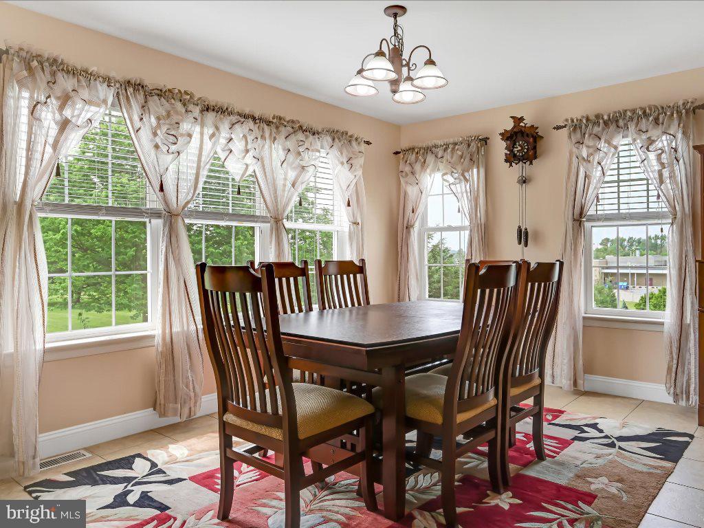 621 Hamaker Road Manheim, PA 17545 - Photo 9 of 30
