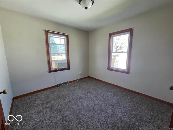 $139,000 | 3015 South Main Street, New Castle, IN 47362