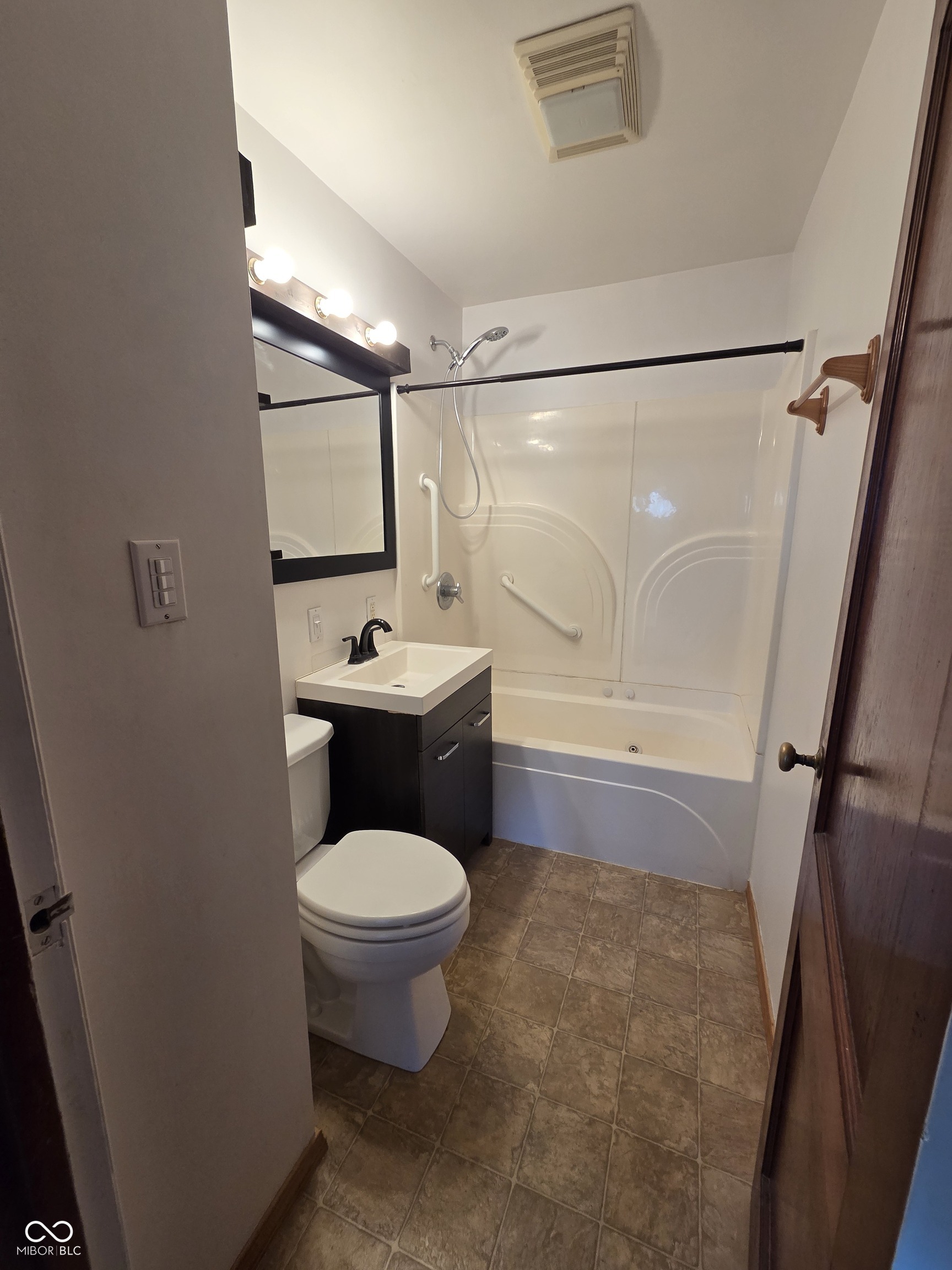 3015 South Main Street New Castle, IN 47362 - Photo 12 of 17