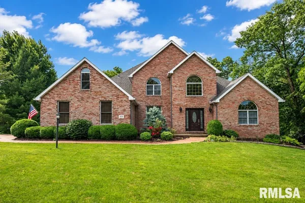 $509,000 | 6918 West Saddlebrook Drive, Mapleton, IL 61547