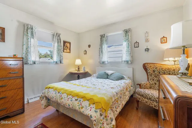 $244,500 | 1221 Houlton Avenue, Rotterdam, NY 12303