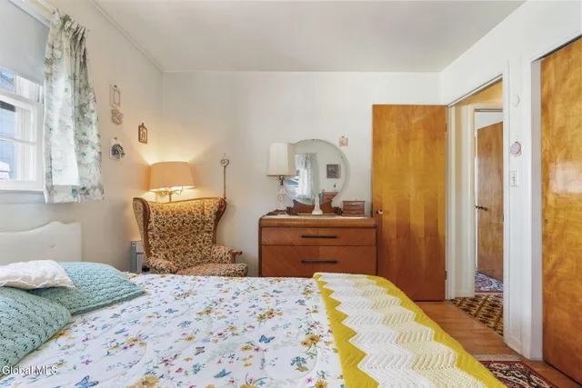 $244,500 | 1221 Houlton Avenue, Rotterdam, NY 12303