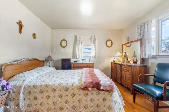 $244,500 | 1221 Houlton Avenue, Rotterdam, NY 12303