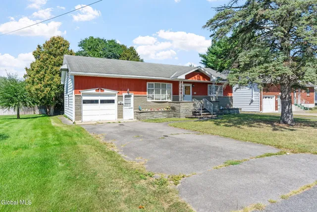 $244,500 | 1221 Houlton Avenue, Rotterdam, NY 12303