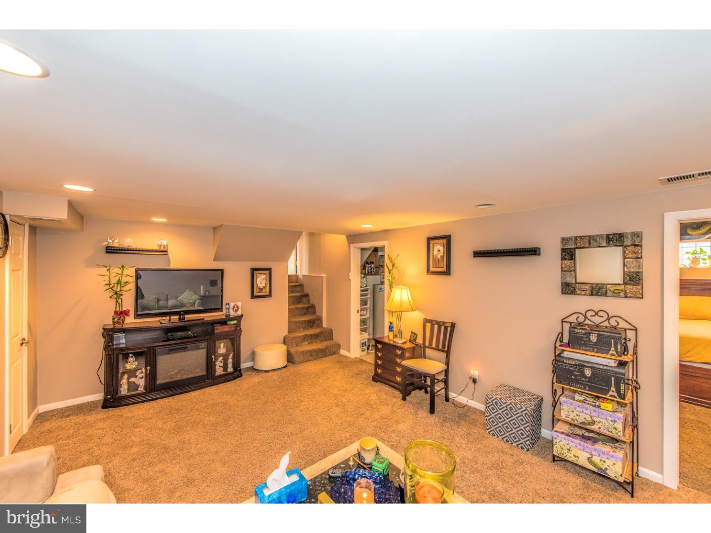 592 Kismet Road Philadelphia, PA 19115 - Photo 20 of 25