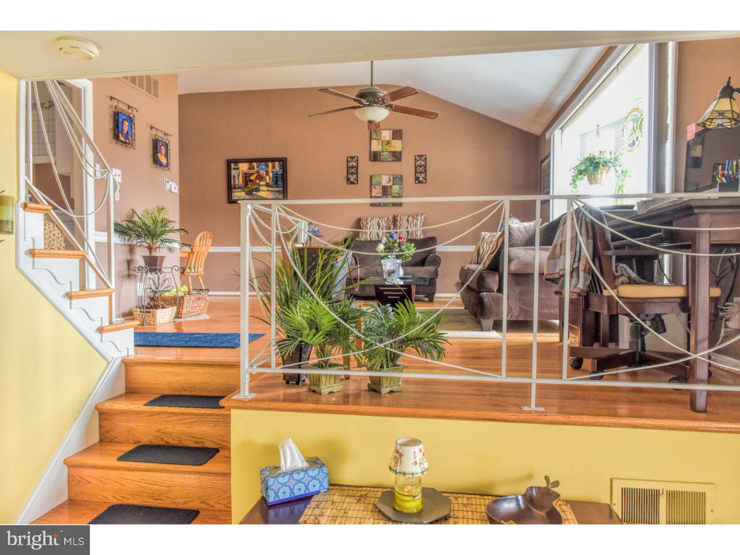 592 Kismet Road Philadelphia, PA 19115 - Photo 6 of 25
