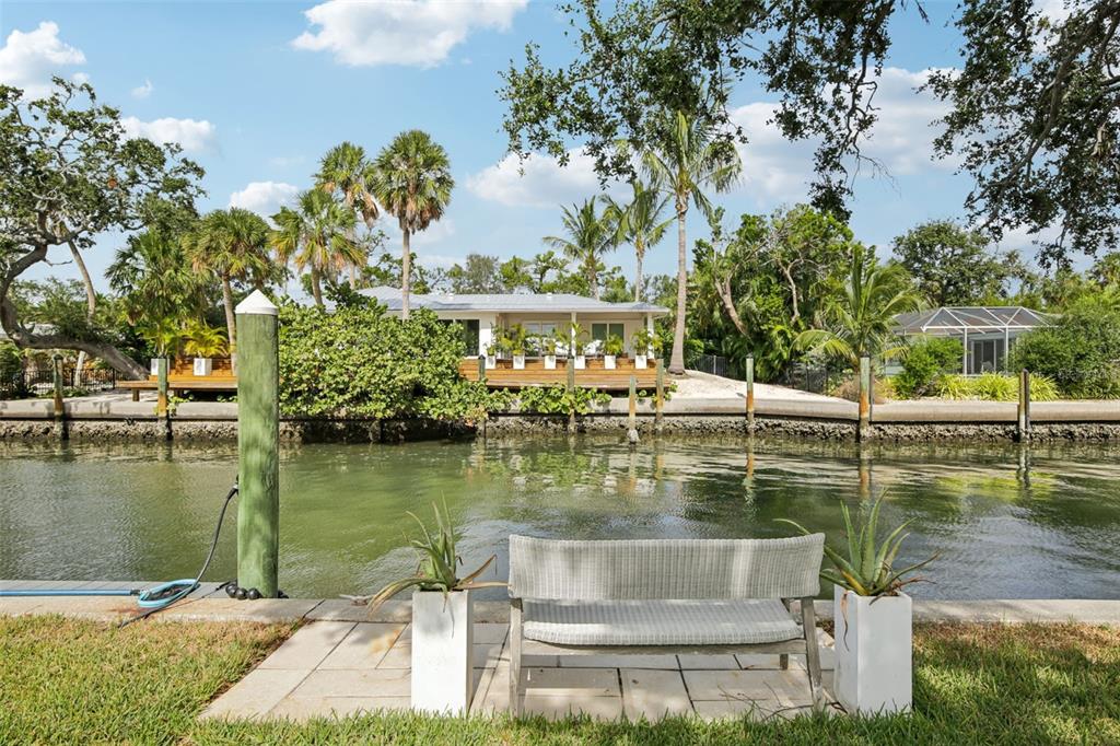 613 Buttonwood Drive Longboat Key, FL 34228 - Photo 45 of 48