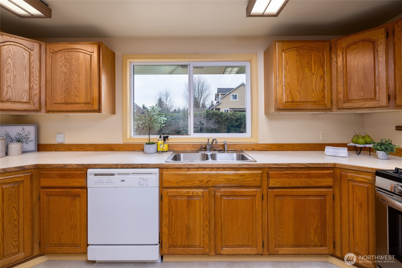 2217 23rd Street Anacortes, WA 98221 - Photo 15 of 35