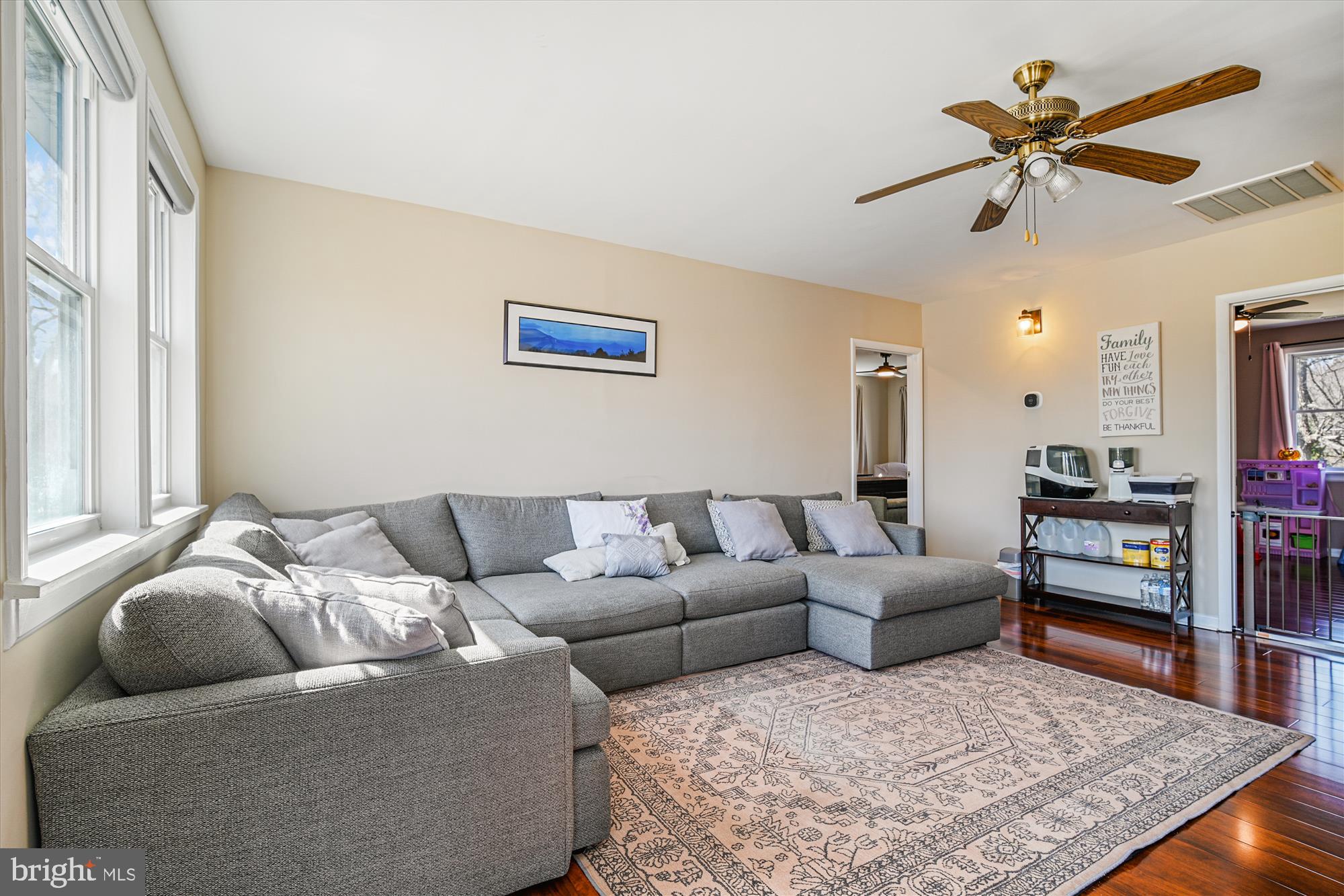 7314 Inzer Street Springfield, VA 22151 - Photo 24 of 37 Upper level retreat