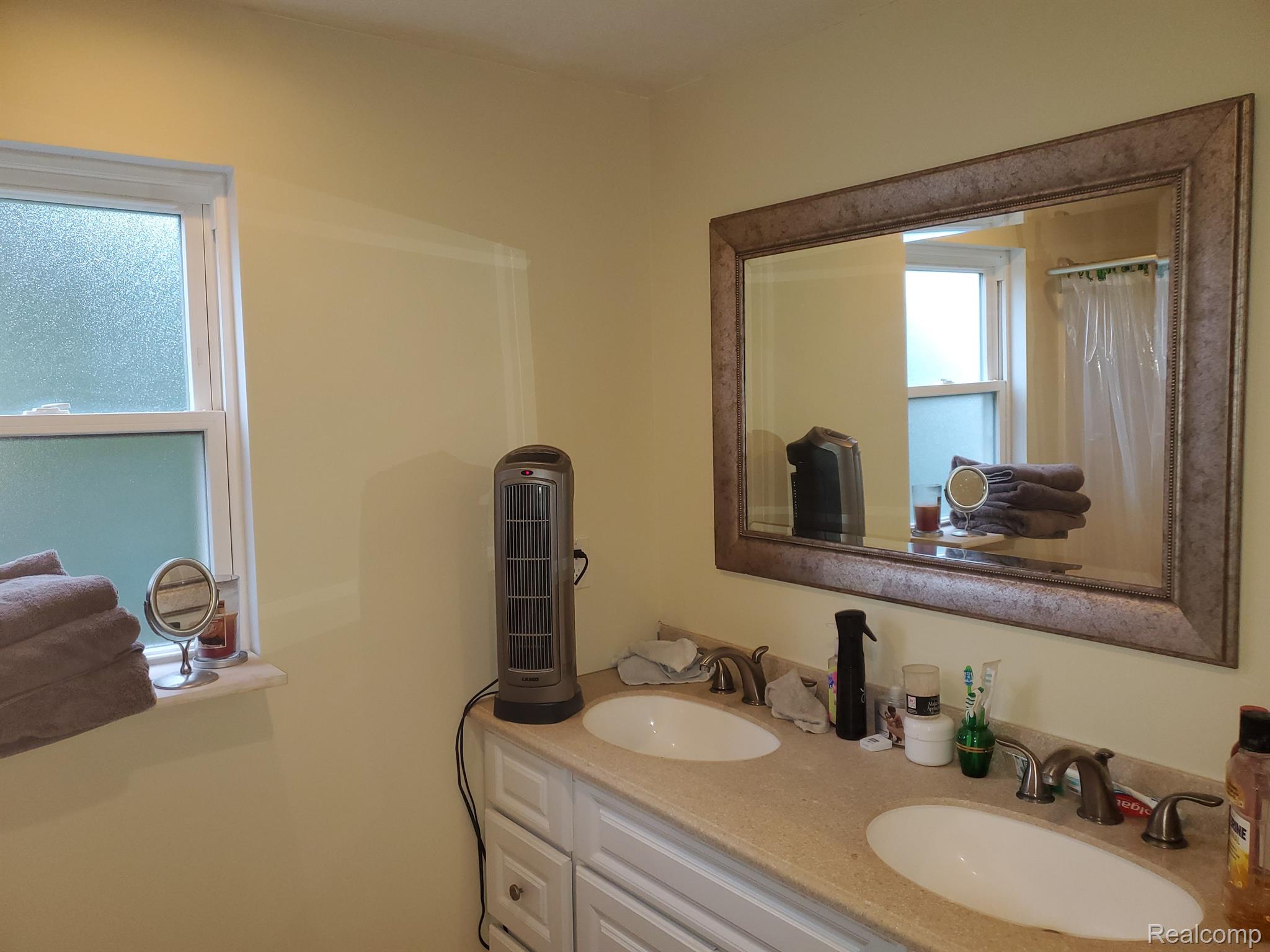 15681 McCaslin Lake Road Linden, MI 48451 - Photo 18 of 25 Gallery Image 18