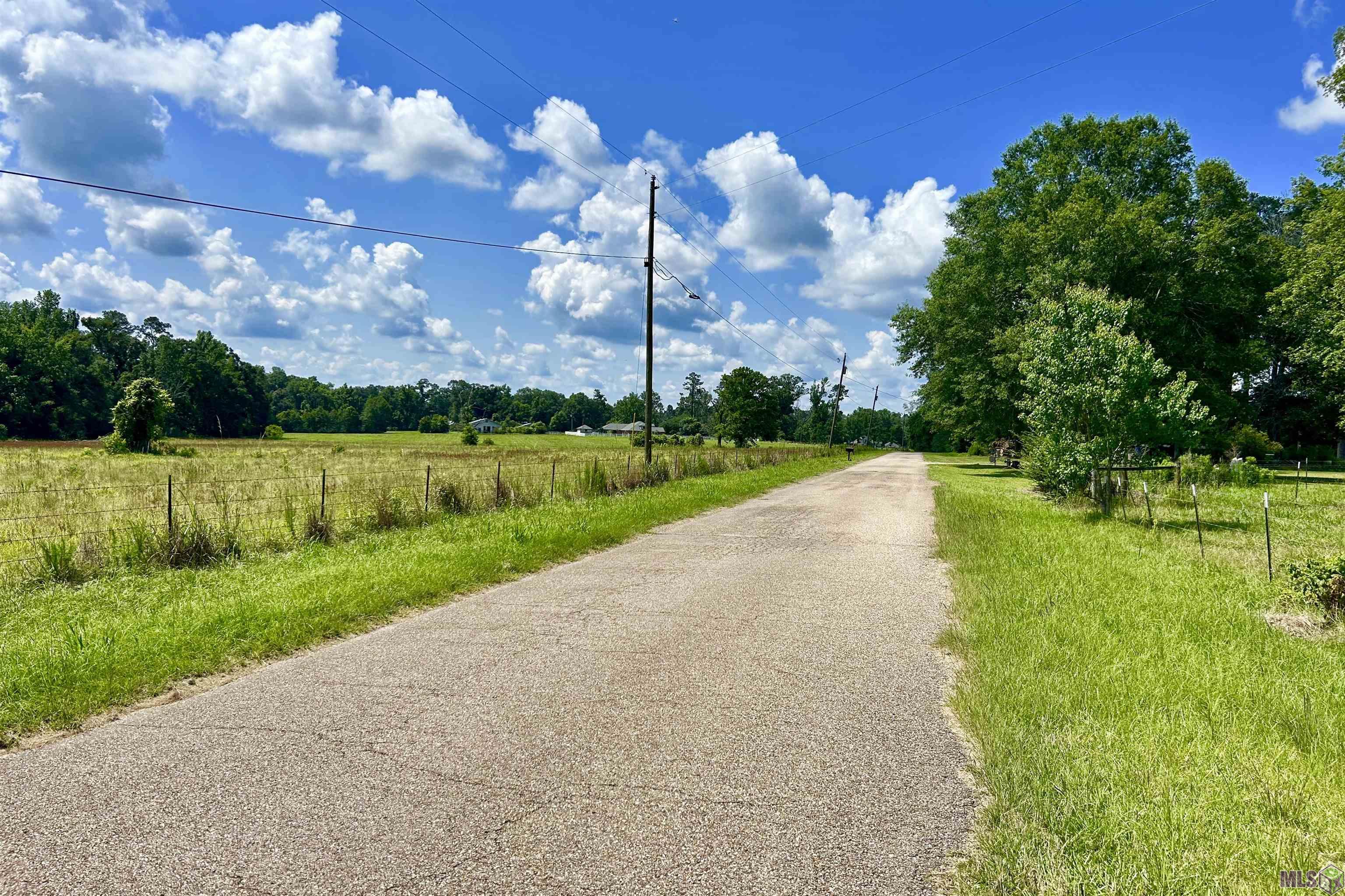 2 Carrier Road Pine Grove, LA 70453 - Photo 4 of 12 Gallery Image 4