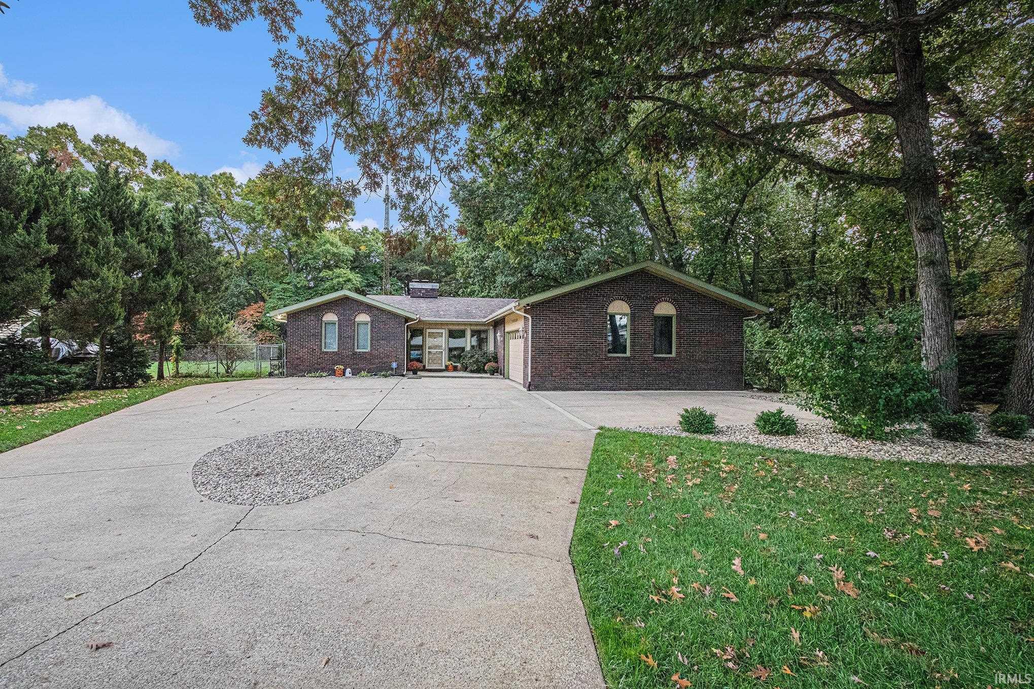 10080 Dunn Road Osceola, IN 46561 - Photo 1 of 32 Gallery Image 1