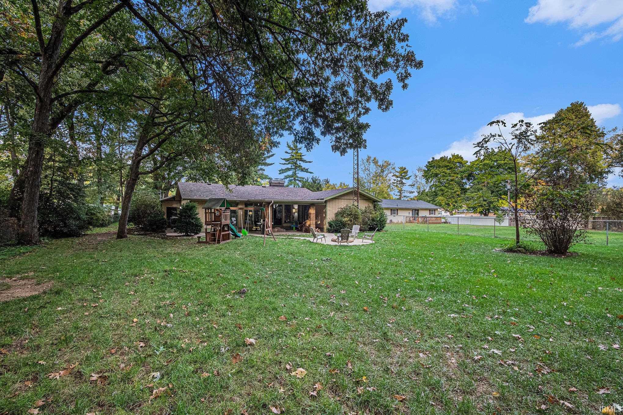 10080 Dunn Road Osceola, IN 46561 - Photo 5 of 32 Gallery Image 5