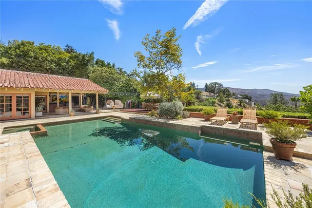 $3,699,990 | 10162 La Sierra Place, North Tustin, CA 92705