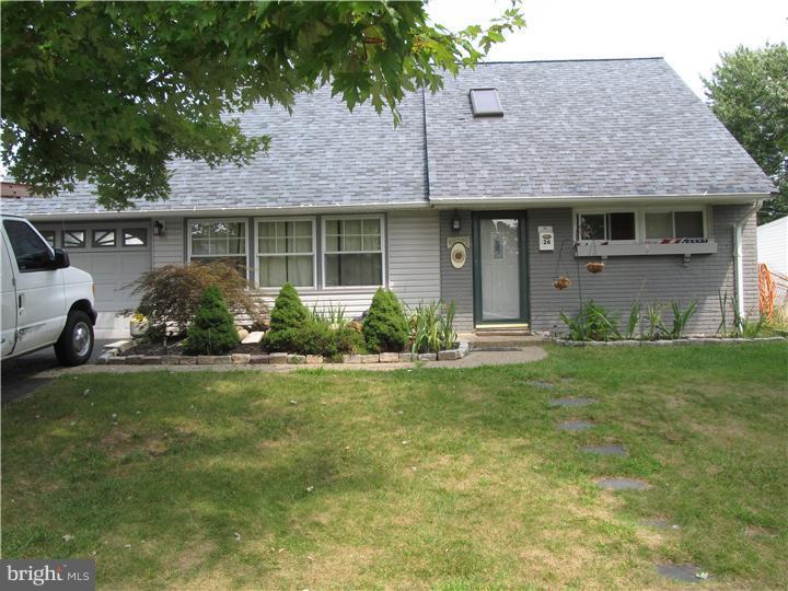 26 Gardenia Road Levittown, PA 19057 - Photo 1 of 9 Exterior Front
