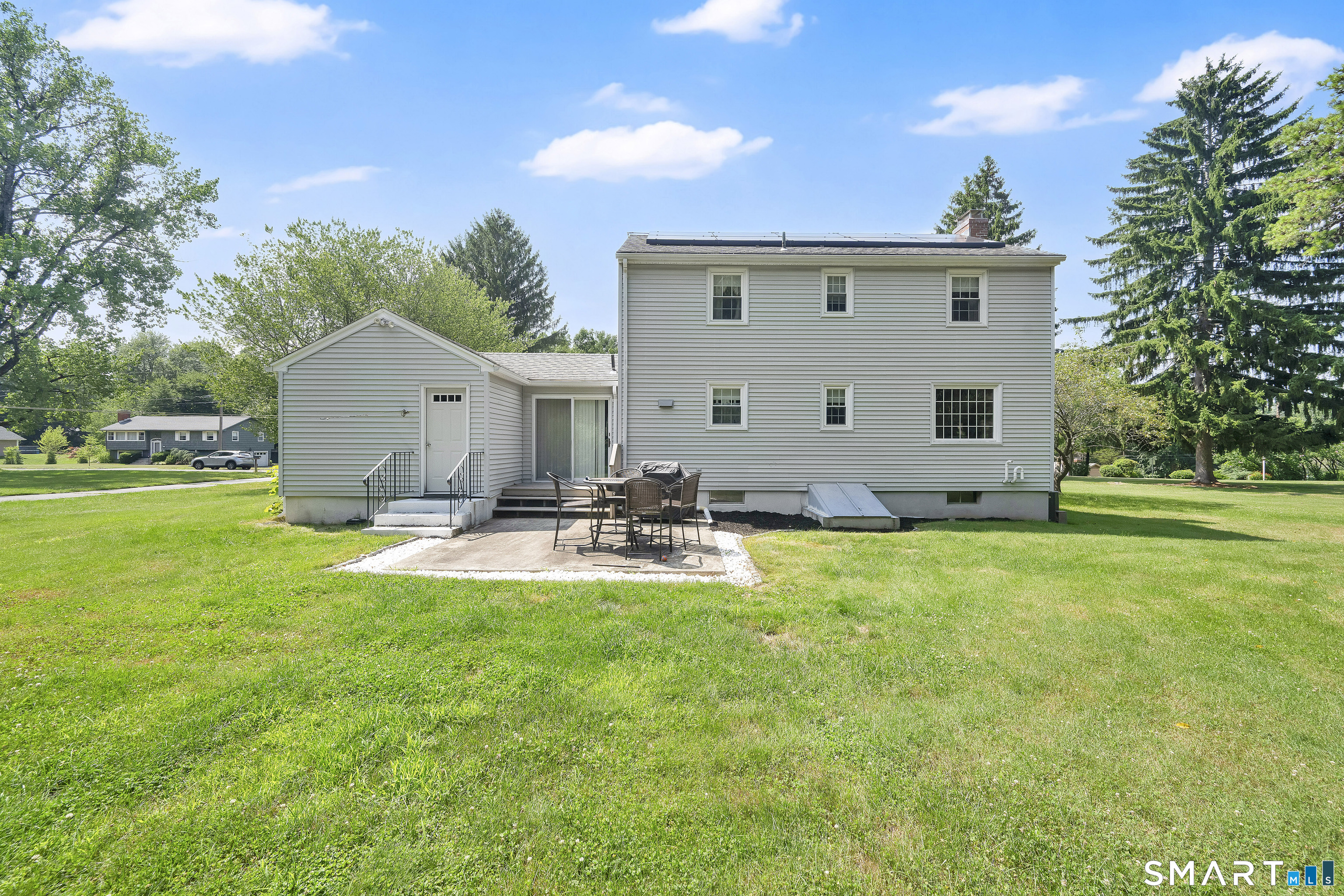 16 Gardner Road Vernon, CT 06066 - Photo 7 of 37