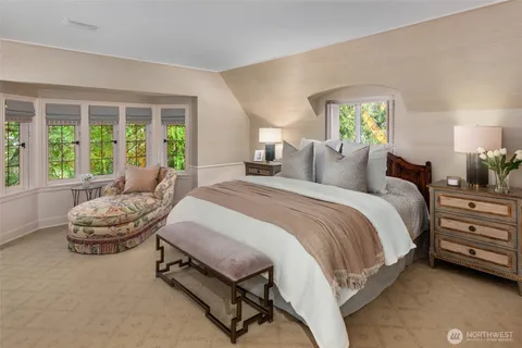 $5,950,000 | 300 Maiden Lane East, Seattle, WA 98112
