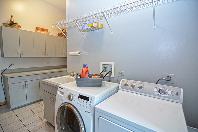 36W455 Lancaster Road St. Charles, IL 60175 - Photo 22 of 34 a utility room with dryer and washer