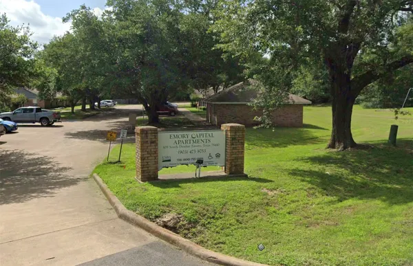 $650 | 109 South Dunbar Lane, Emory, TX 75440