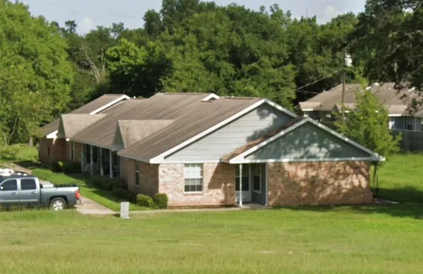 $650 | 109 South Dunbar Lane, Emory, TX 75440