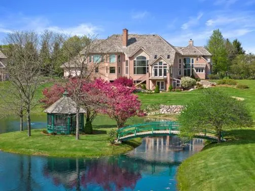 $2,349,999 | N84W36411 Riverwood Lane, Oconomowoc, WI 53066