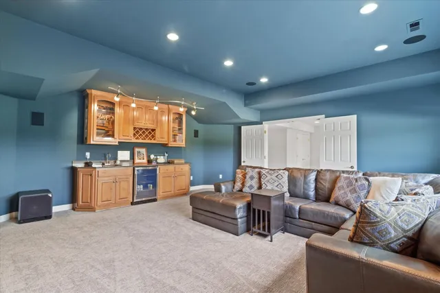 $2,349,999 | N84W36411 Riverwood Lane, Oconomowoc, WI 53066