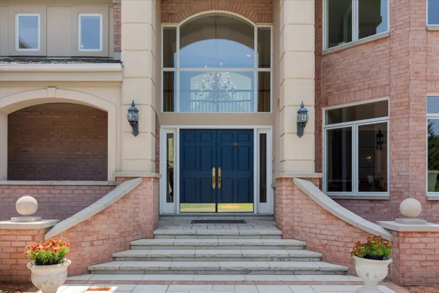 $2,349,999 | N84W36411 Riverwood Lane, Oconomowoc, WI 53066