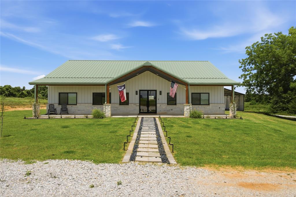 468 County Road 4196 Decatur, TX 76234 - Photo 2 of 38