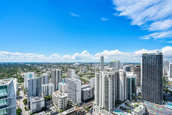 $6,750 | 1100 South Miami Avenue, Unit 3901, Miami, FL 33130
