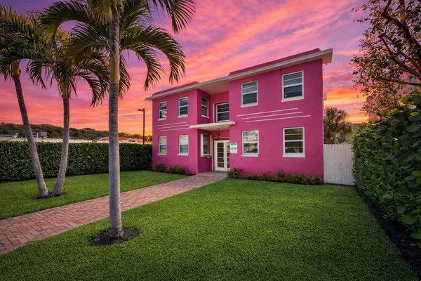 $1,700 | 14 South M Street, Unit 2, Lake Worth Beach, FL 33460