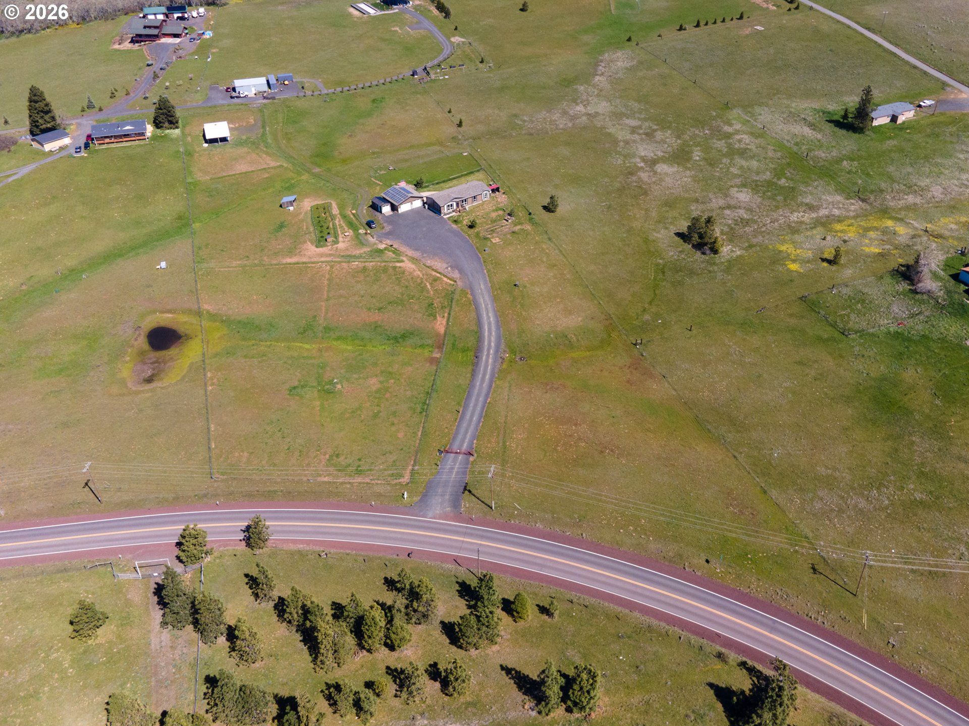 6547 7 Mile Hill Road The Dalles, OR 97058 - Photo 2 of 48