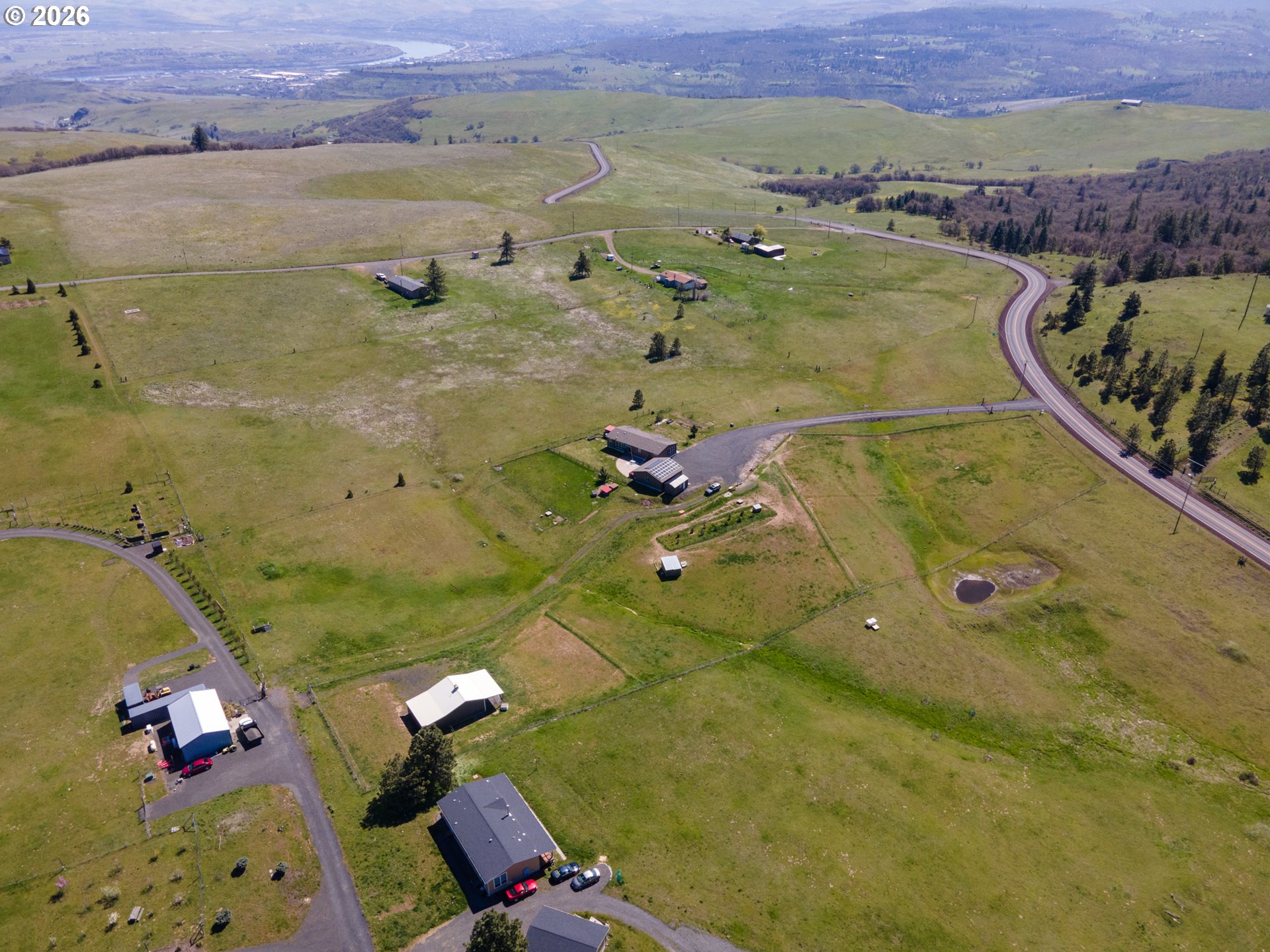 6547 7 Mile Hill Road The Dalles, OR 97058 - Photo 3 of 48