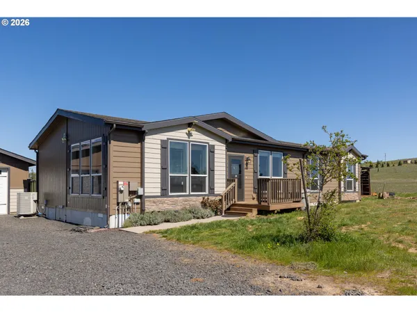 $595,000 | 6547 7 Mile Hill Road, The Dalles, OR 97058