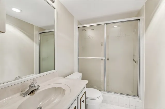 $375,000 | 4601 Highway A1a, Unit 102, Vero Beach, FL 32963