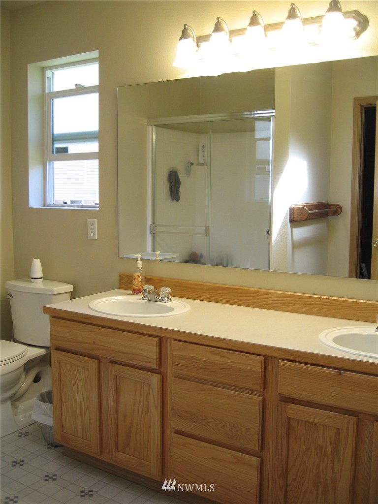 5942 Turley Loop Road Southeast Port Orchard, WA 98366 - Photo 14 of 17 Gallery Image 14