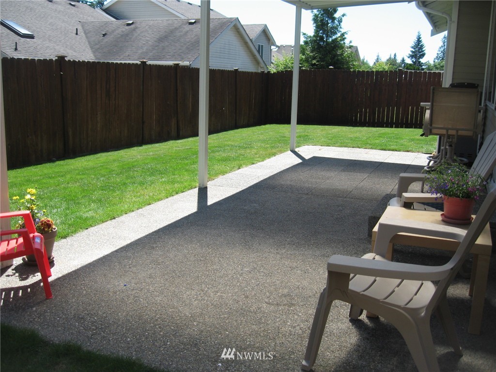 5942 Turley Loop Road Southeast Port Orchard, WA 98366 - Photo 3 of 17 Gallery Image 3