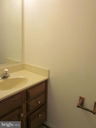 1200 Quaker Ridge Drive Arnold, MD 21012 - Photo 11 of 28 Bath