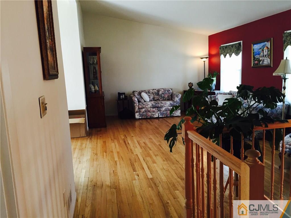 12 Wilk Road Edison, NJ 08837 - Photo 10 of 10 Gallery Image 10