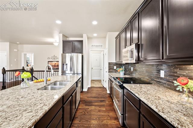 7692 Wichita Ridge Point Colorado Springs, CO 80923 - Photo 6 of 29