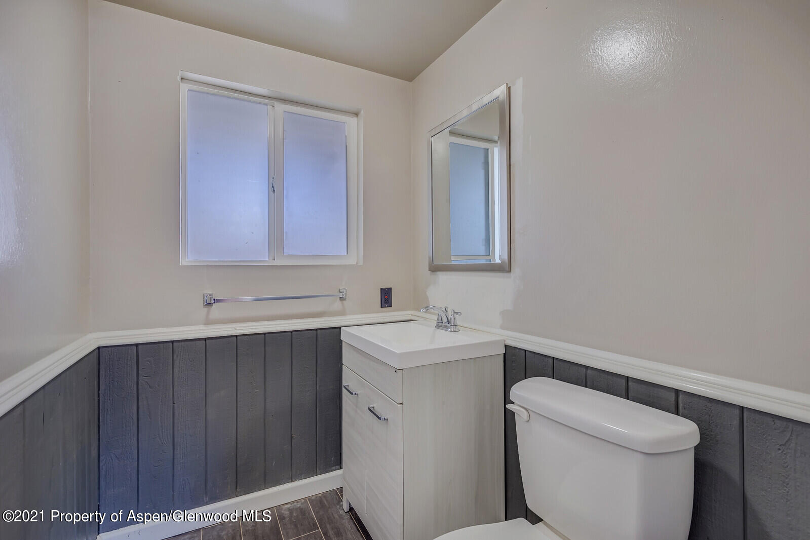 327 Ute Avenue Rifle, CO 81650 - Photo 18 of 27 18_327_ute_Ave017_mls