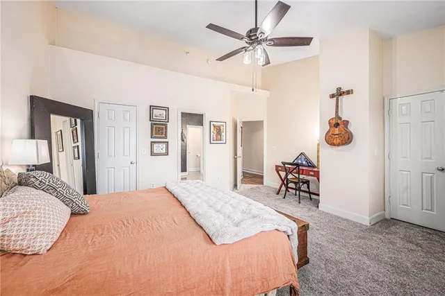 $329,600 | 11613 Tomahawk Creek Parkway, Unit E, Leawood, KS 66211