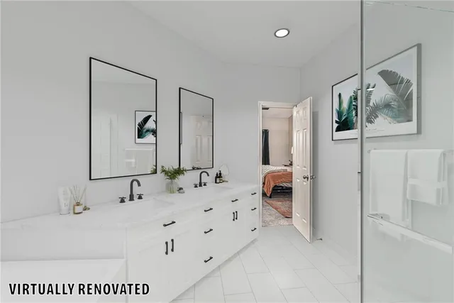 $329,500 | 11613 Tomahawk Creek Parkway, Unit E, Leawood, KS 66211