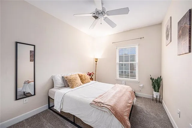 $329,600 | 11613 Tomahawk Creek Parkway, Unit E, Leawood, KS 66211