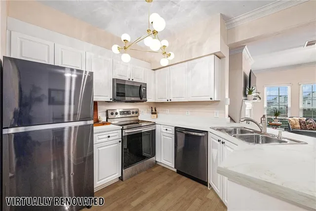 $329,500 | 11613 Tomahawk Creek Parkway, Unit E, Leawood, KS 66211