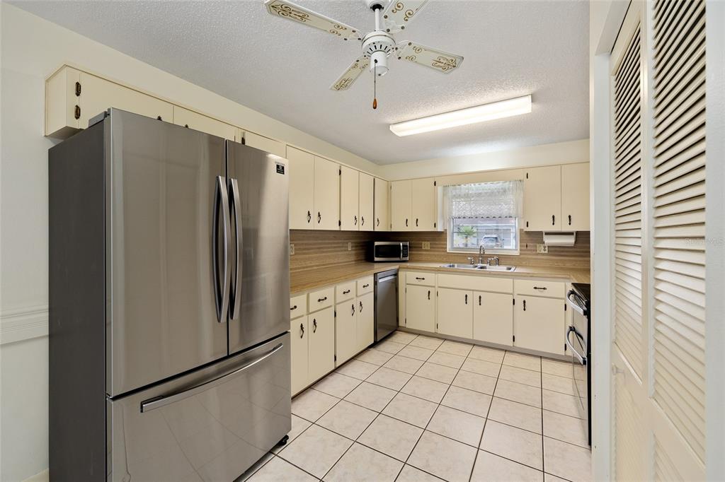 8709 Southwest 96th Street, Unit B Ocala, FL 34481 - Photo 15 of 26