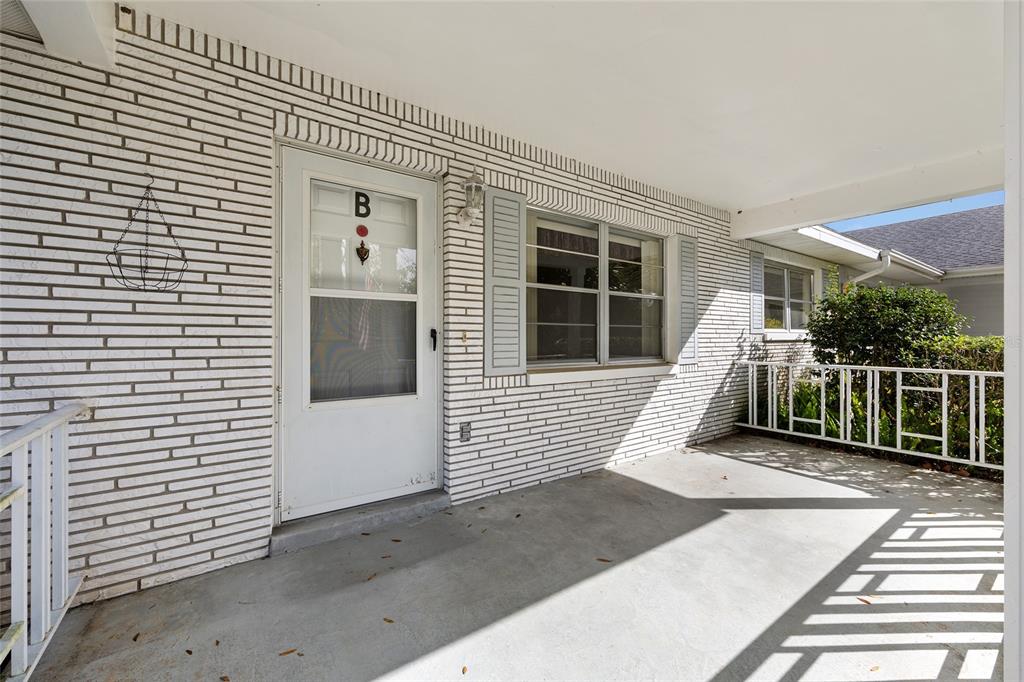 8709 Southwest 96th Street, Unit B Ocala, FL 34481 - Photo 4 of 26