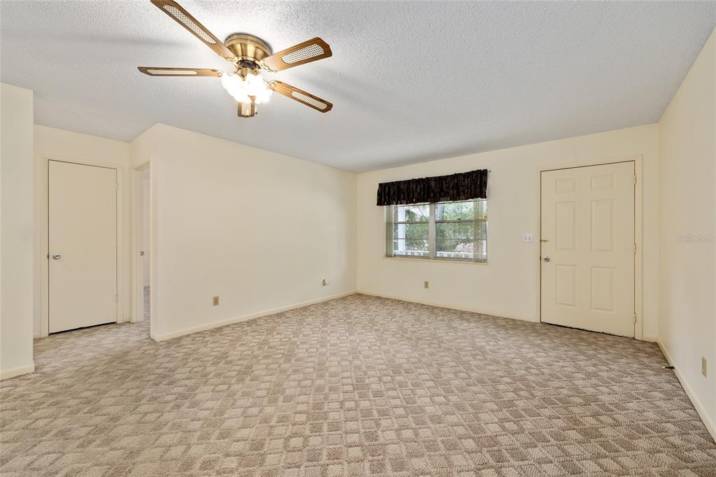8709 Southwest 96th Street, Unit B Ocala, FL 34481 - Photo 7 of 26
