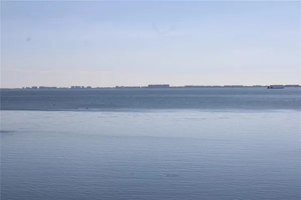 $2,495 | 6470 Mourning Dove Drive, Unit 203, Bradenton, FL 34210