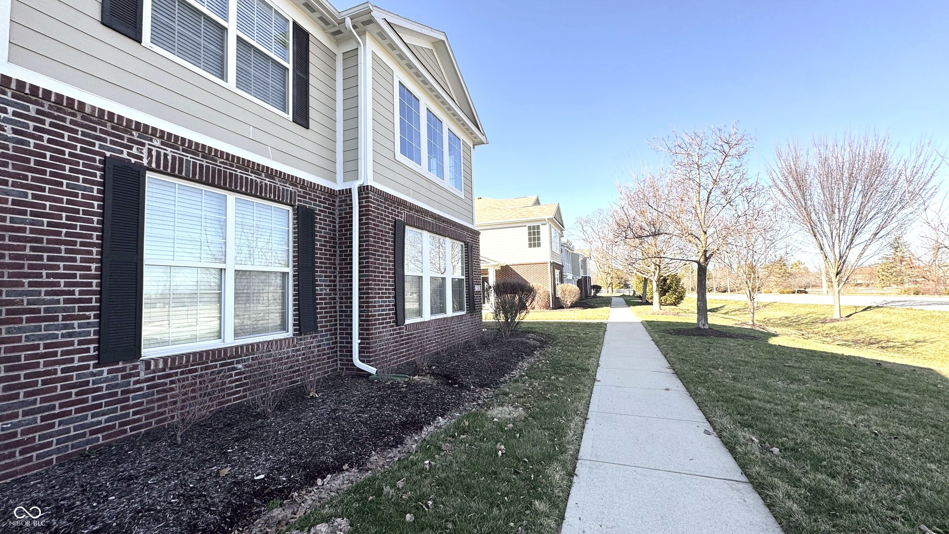 7136 Marsh Road Indianapolis, IN 46278 - Photo 4 of 29